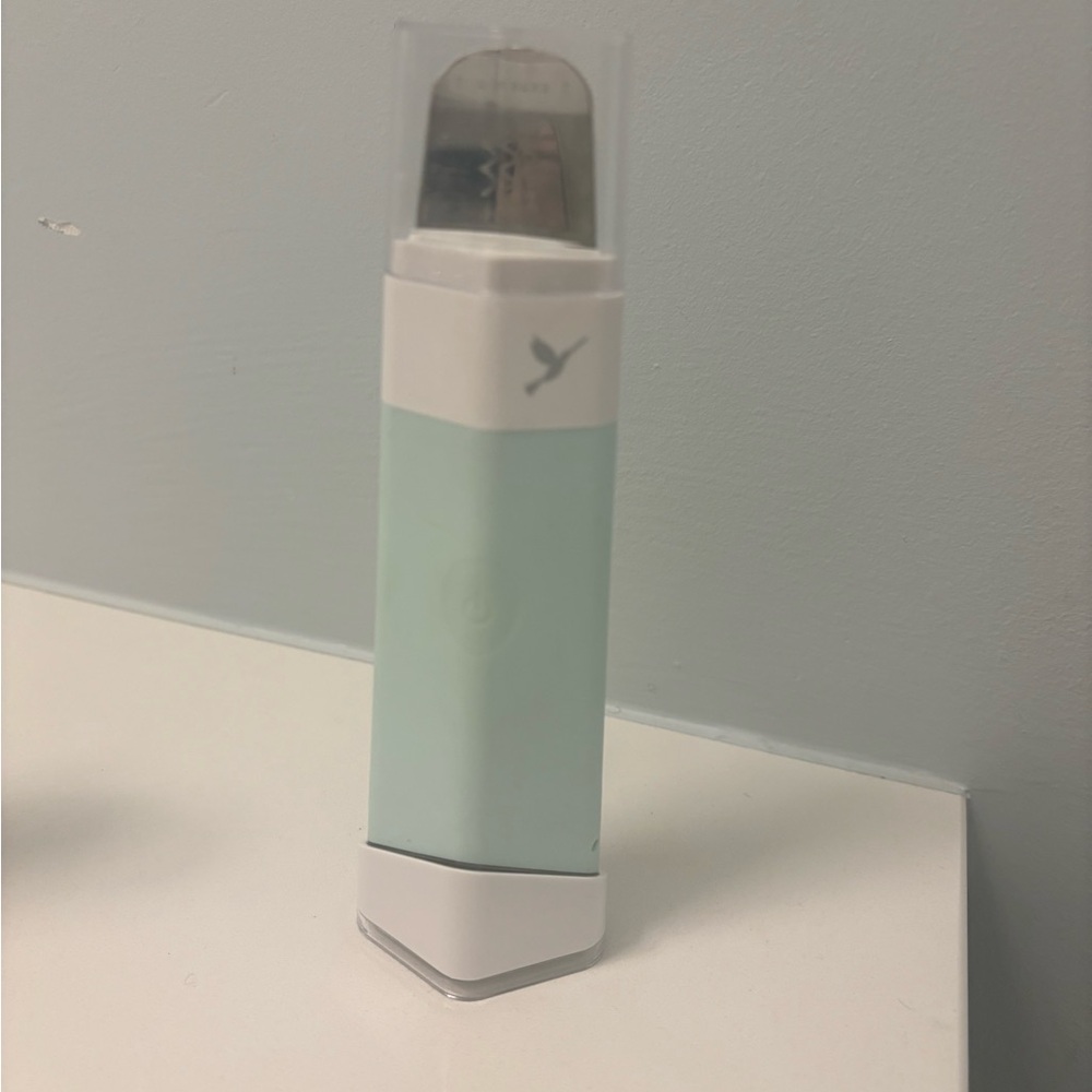 Dermapore extractor